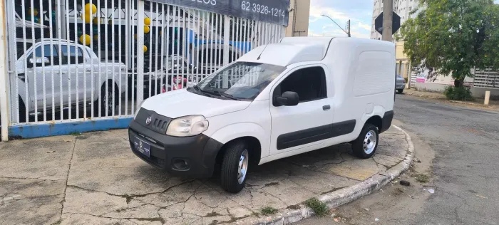Fiat Fiorino Furgão Work. Hard 1.4 Flex 8V 2P 2017