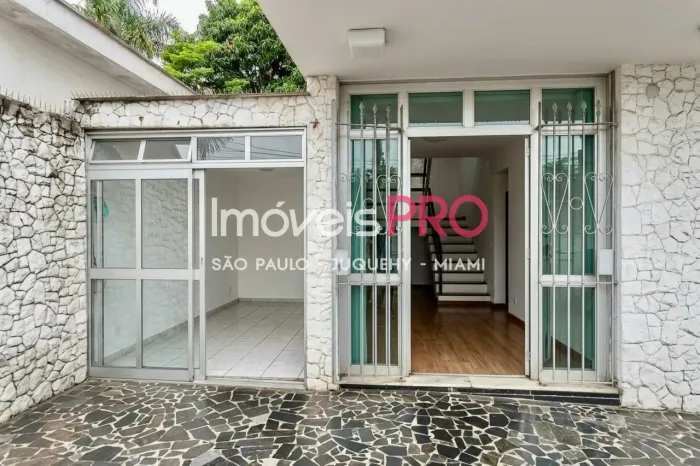 Casa em Planalto Paulista com 375,00m²