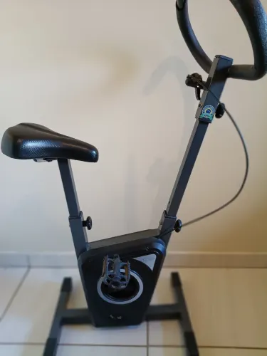 Bicicleta Ergométrica Vertical Dream Fitness Ex 450