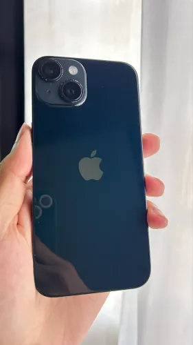 iPhone 13 - 128GB