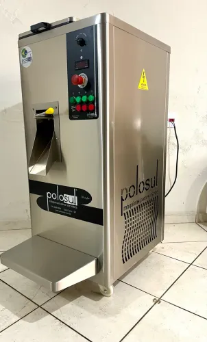 Máquina de sorvete Polo Sul Nova