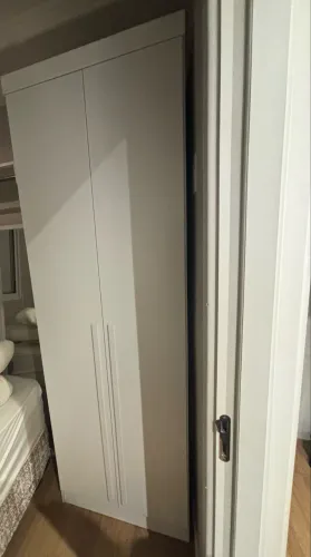 Guarda-roupa modular 2 portas
