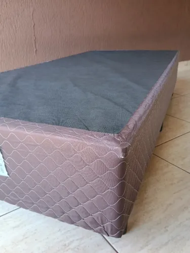 Cama de solteiro - SEMINOVA