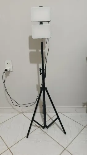 Luz mais pedestal