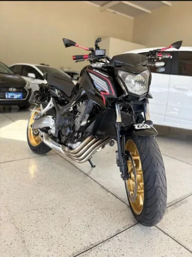 Honda CB 650F 2015 ABS | Escape Esportivo | Rodas Douradas | Muito Nova