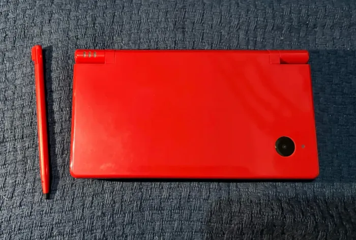 Nintendo DSI