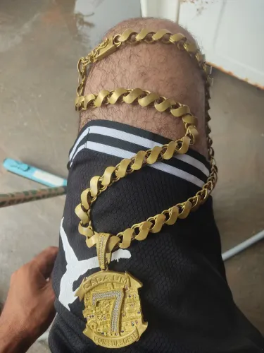 Cordão moeda antiga