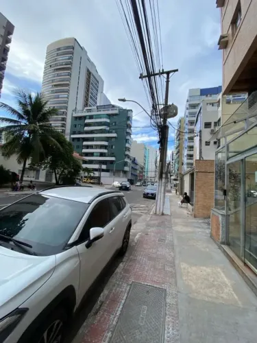 Imóvel para aluguel tem 70 metros quadrados com 2 quartos em Praia da Costa - Vila Velha -