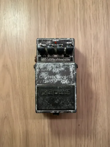 Pedal Boss Digital Reverb/Delay RV3