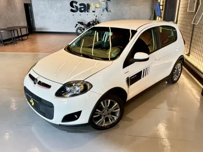 Fiat Palio Sporting 1.6 Flex 16V 5P 2014