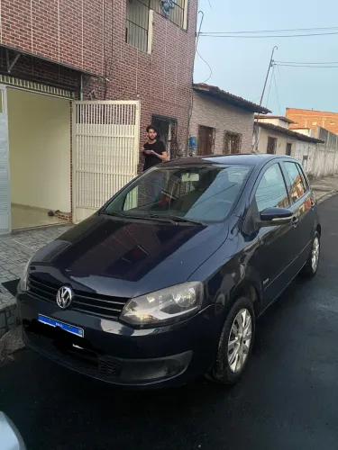 Volkswagen Fox 1.0 MI Total Flex 8V 5P 2012