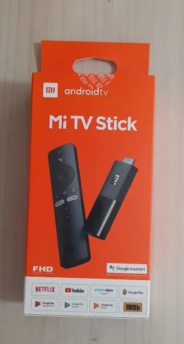 Xiaomi Mi Stick TV com App Vitalício