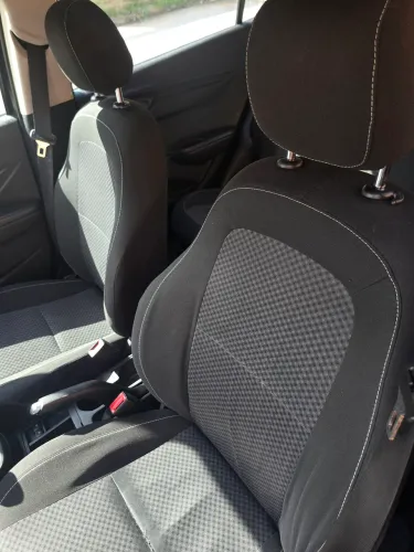 Chevrolet Onix JOY Hatch 1.0 8V Flex Mec. 4P 2019