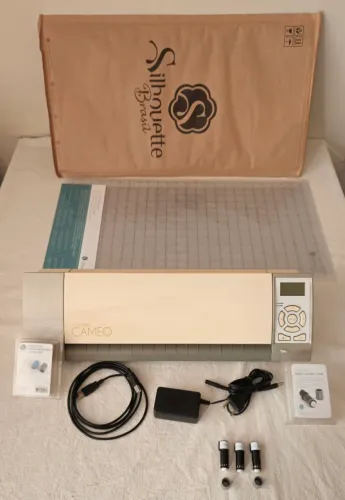 Plotter de Corte (Máquina de Corte - Lâmina) Silhoutte Cameo