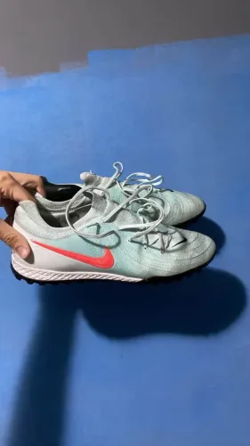 Chuteira Nike Phantom gx 2 pro