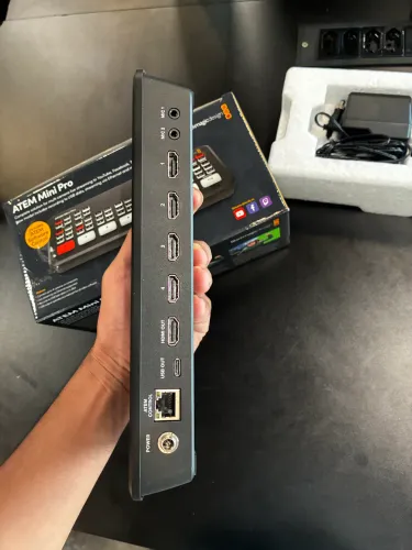 Atem mini pro em estado de novo
