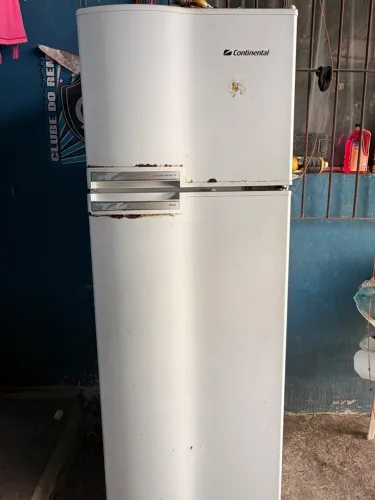 Geladeira Continental