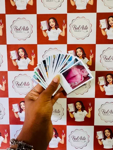 FOTOS ESTILO POLAROID & ÍMÃS DE GELADEIRA PERSONALIZADOS