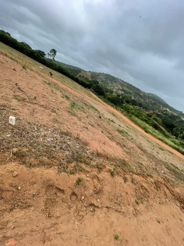Terreno 8x20 em Pombos