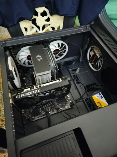 Placa de Vídeo GALAX GTX 1650 EX Plus 4GB GDDR6