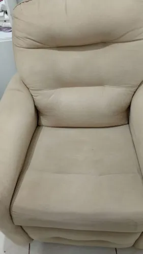 Poltrona reclinável Bege