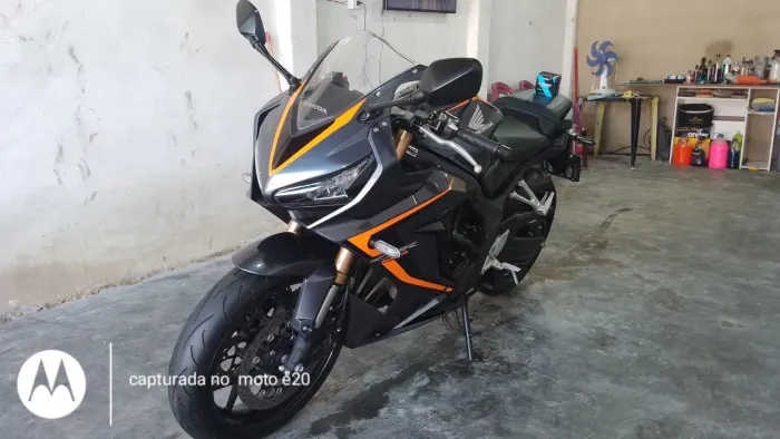 CBR 650 R