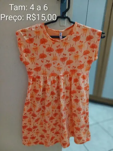 Desapego infantil de roupas.