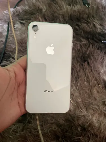 iPhone XR 450