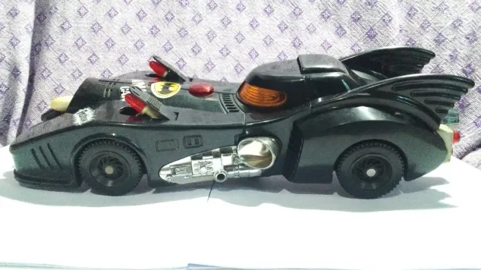 Carrinho Batmóvel Batman - Antigo - Com Defeito