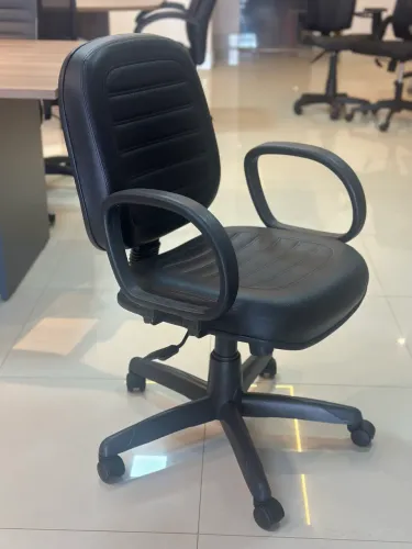 CADEIRA DE ESCRITÓRIO GIRATÓRIA ESTOFADA LOJA IKONOFFICE 