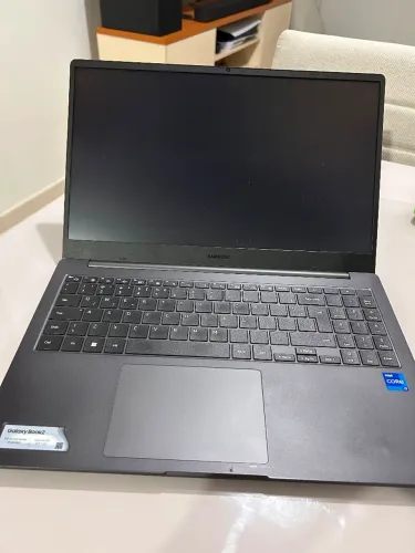 Samsung notebook Galaxy Book 2 i7 12ª Geração | 8GB RAM | SSD 512GB | 15,6" Full HD