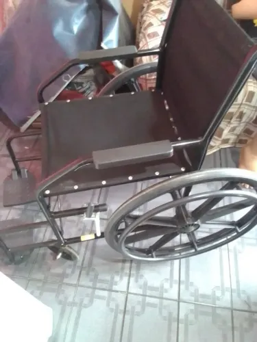 Vendo cadeira de Roadas