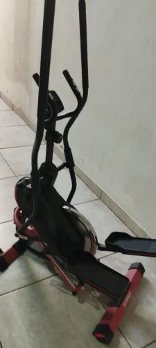 Aparelho de ginástica elíptico