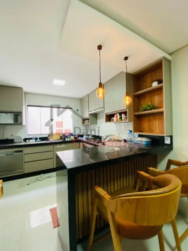 Casa à Venda em Pouso Alegre - Belo Horizonte