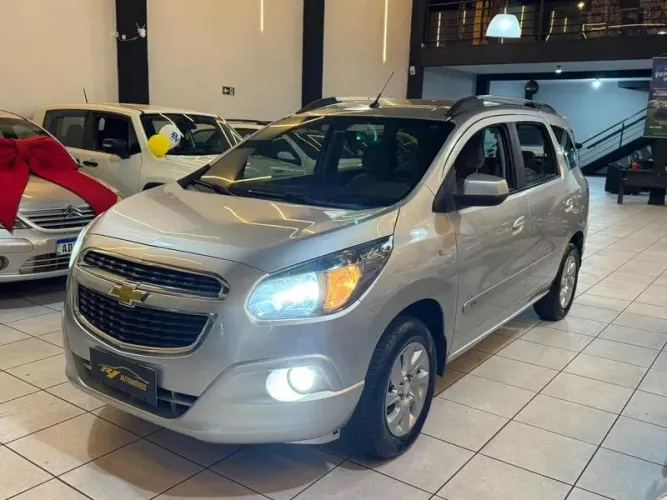 Chevrolet Spin 1.8 8V Econo.Flex 5p Aut. 2014