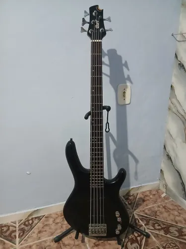 Baixo Cort 5 Cordas Ativo/Passivo - Preto - Excelente Estado