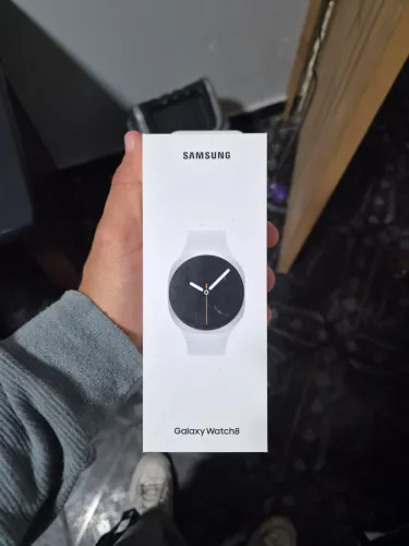 Watch 8 40mm - Samsumg (Novo)