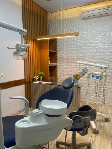 Clínica odontológica c/ 2 consultórios