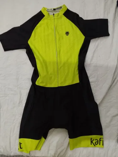 Roupa de ciclismo 
