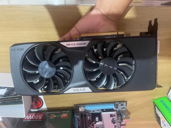 Placa de vídeo GTX 960 (concerto)