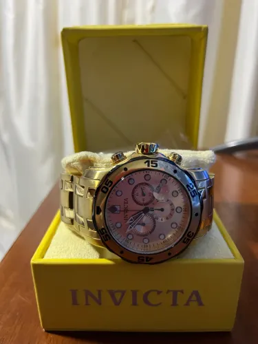 Relógio Invicta Dourado