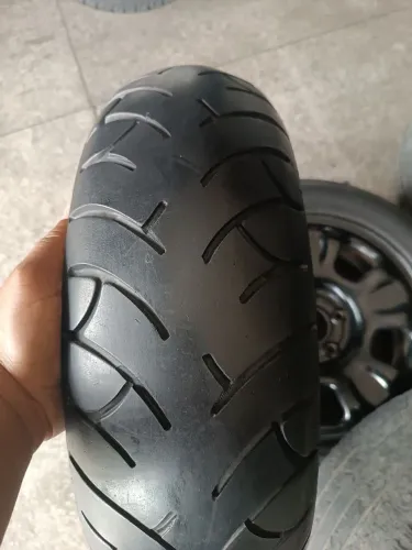 Pneu traseiro P/scooter ? 150/70/14