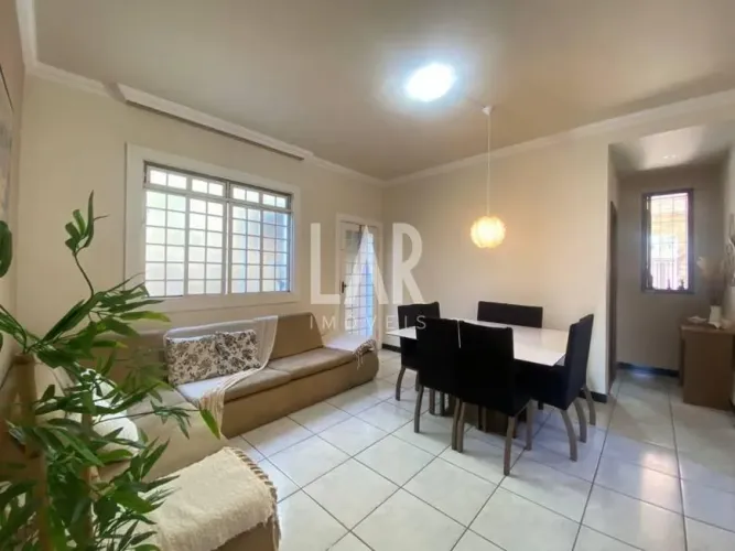 Casa à venda, 4 quartos, 2 suítes, 4 vagas, Serrano - Belo Horizonte/MG