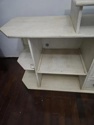 Rack de madeira maciça