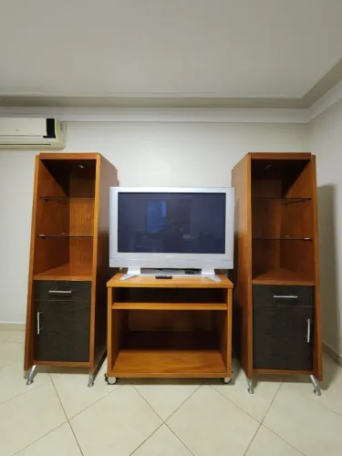 Rack de tv completo com duas torres para sala