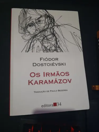 Livro os Irmãos Karamázov 