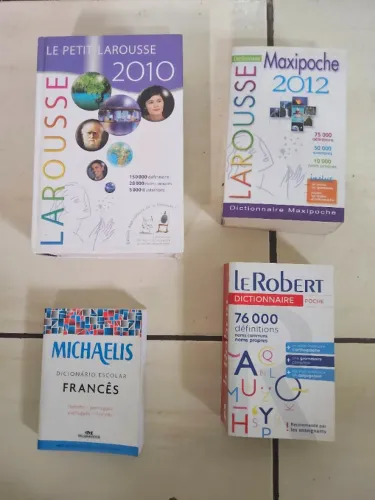 Lista de Dicionários de Francês à Venda