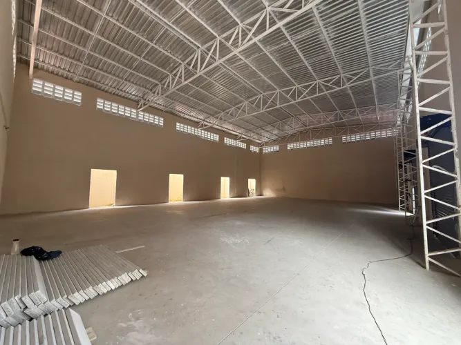 Galpão comercial no centro de maracanau