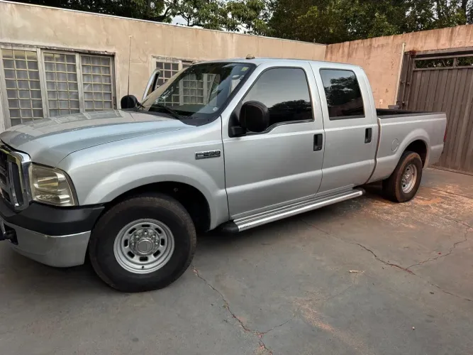 Ford F-350 3.9 Cummins Turbo Diesel Mec. 2008