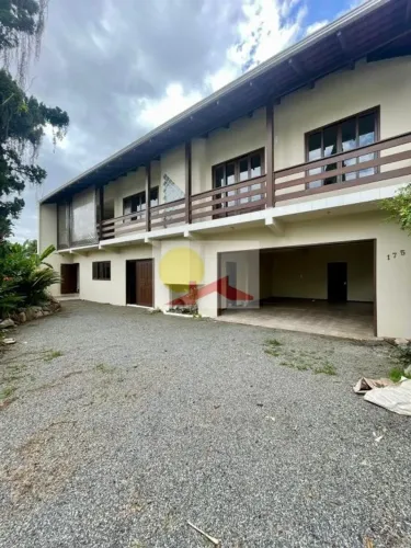 SOBRADO no BOM RETIRO com 3 quartos para LOCAÇÃO, 288 m²